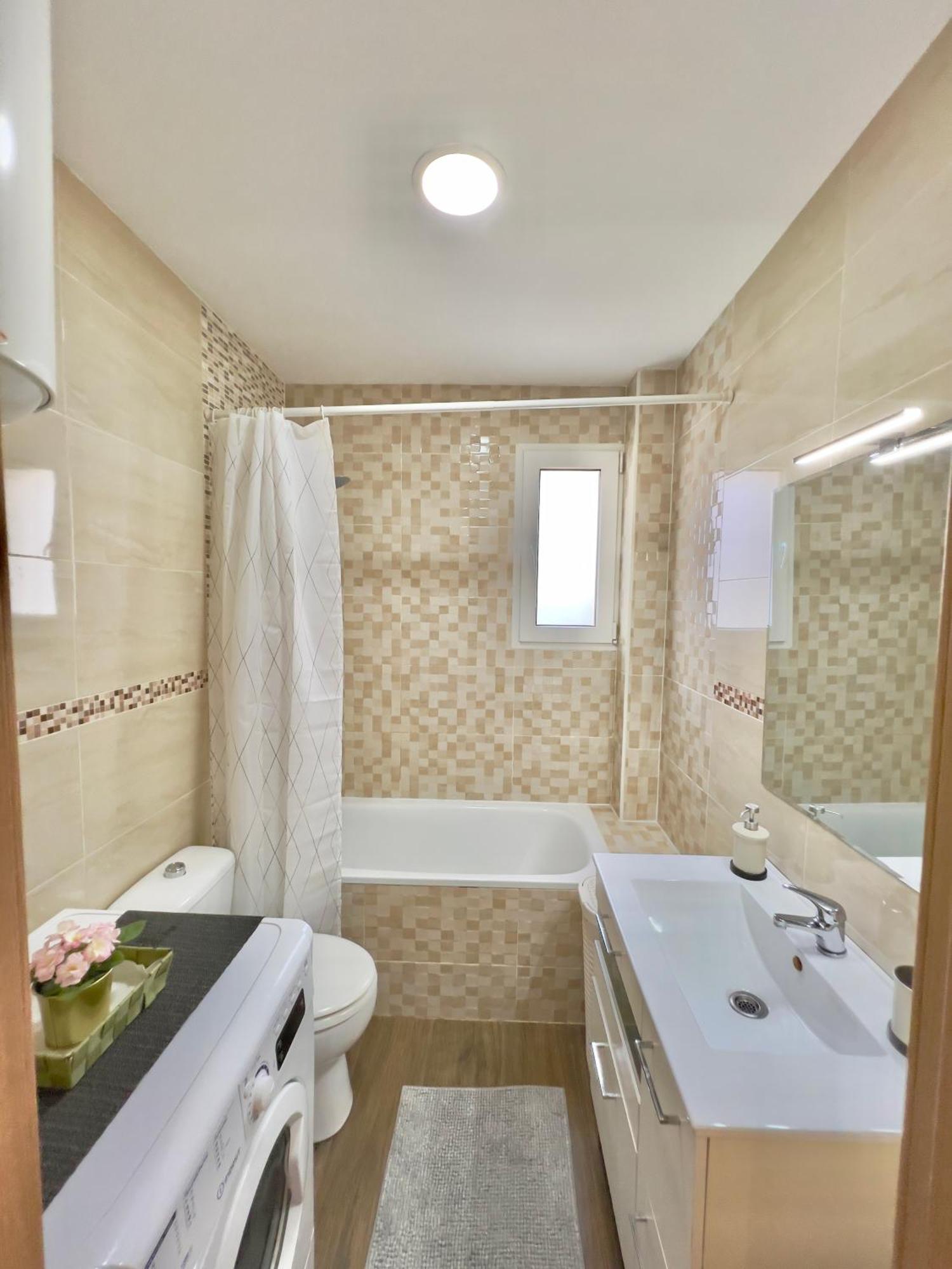 Cozy Apartment In Valencia! Wi-Fi ! Eksteriør bilde