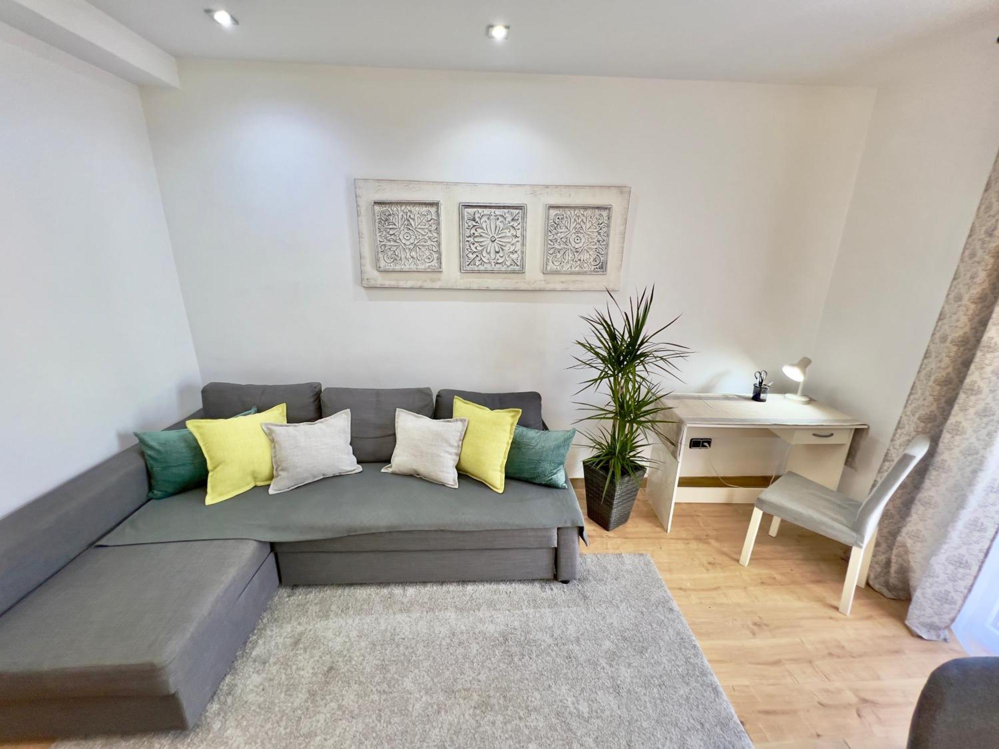 Cozy Apartment In Valencia! Wi-Fi ! Eksteriør bilde
