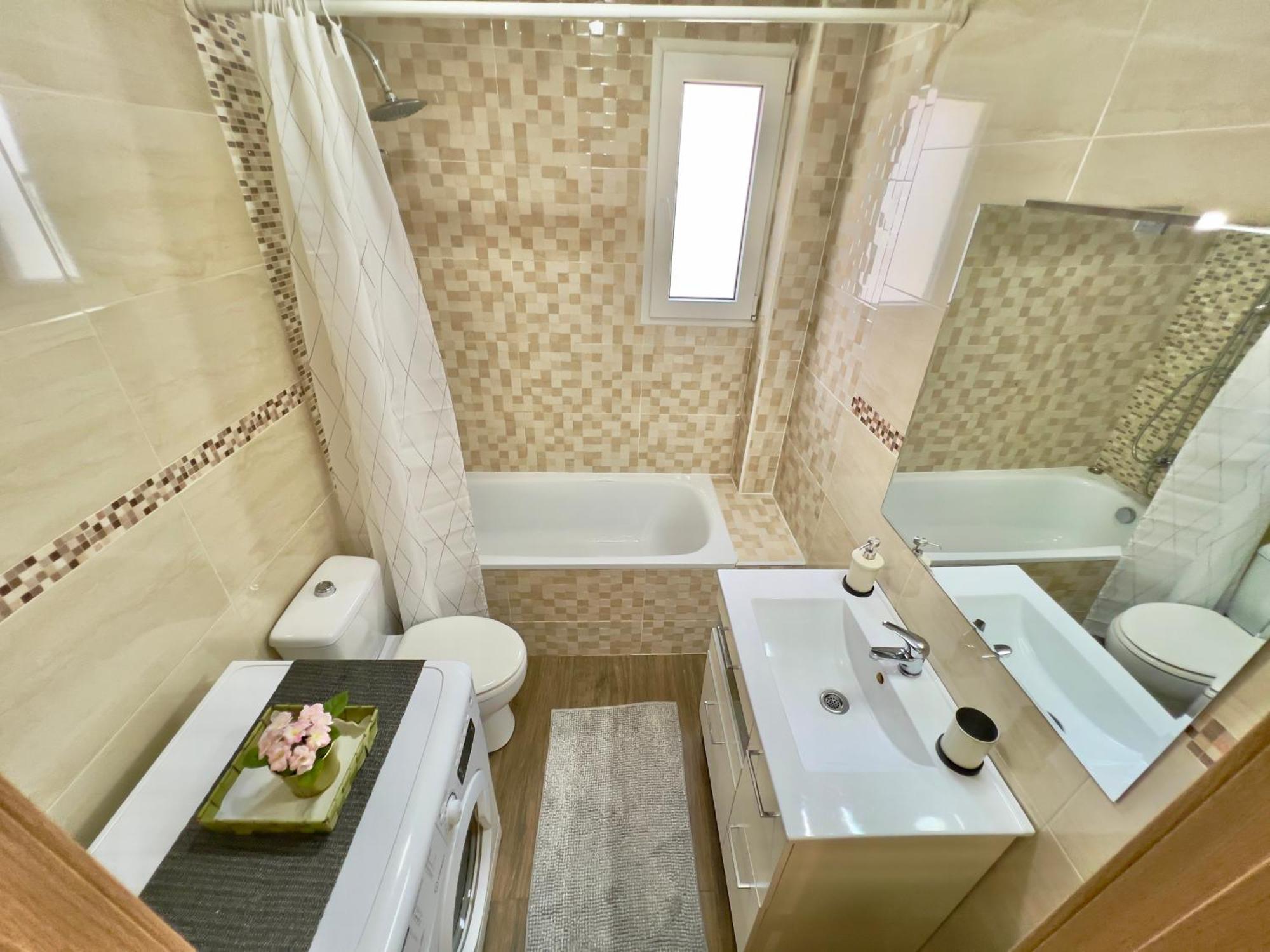 Cozy Apartment In Valencia! Wi-Fi ! Eksteriør bilde