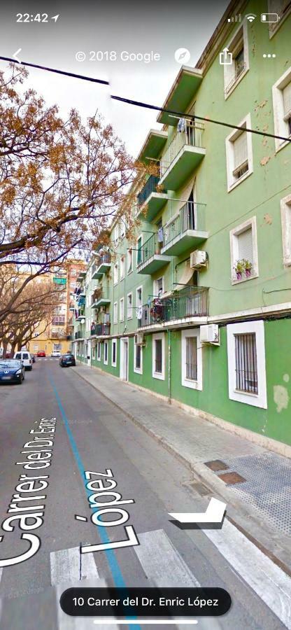 Cozy Apartment In Valencia! Wi-Fi ! Eksteriør bilde